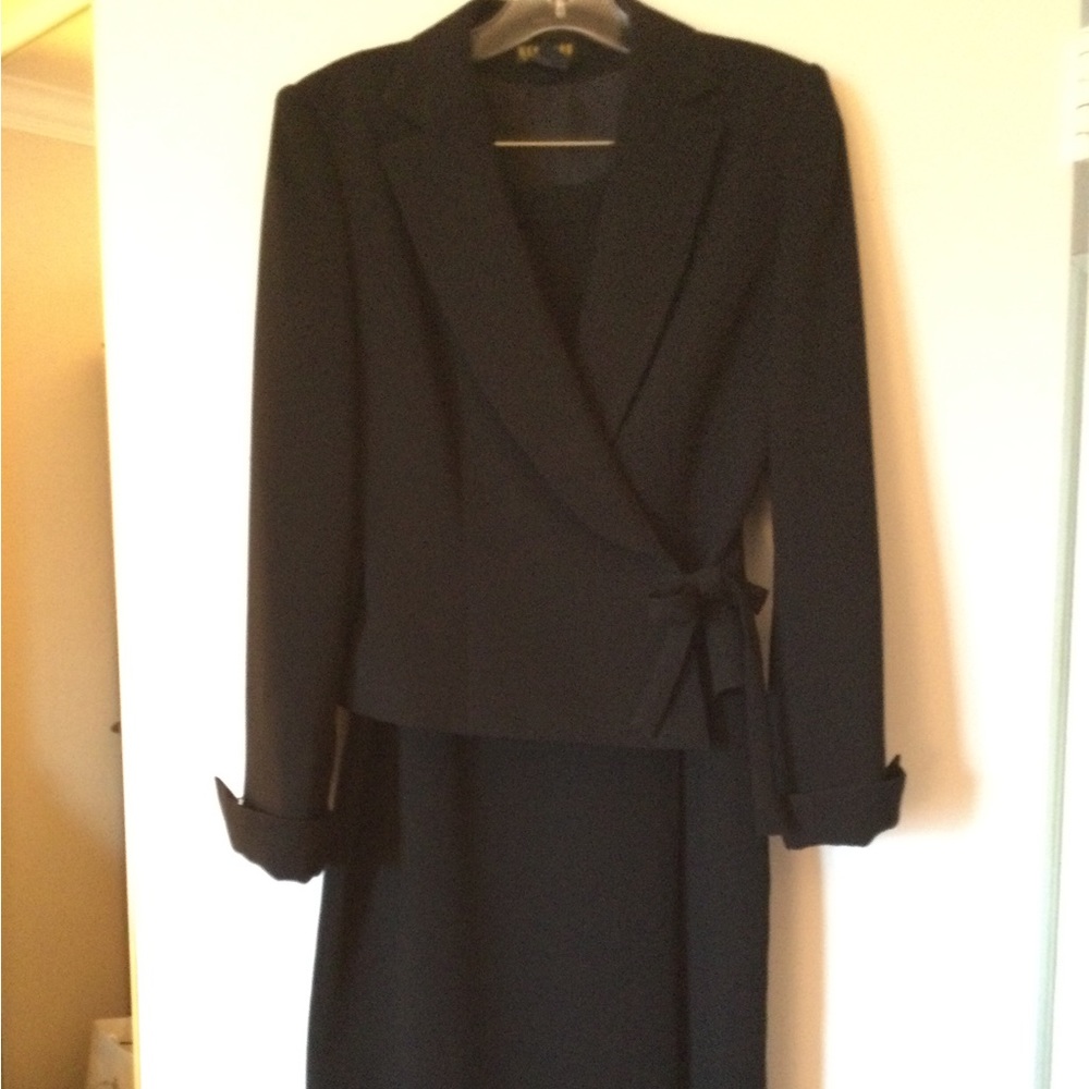 Georgiou jacket and skirt set